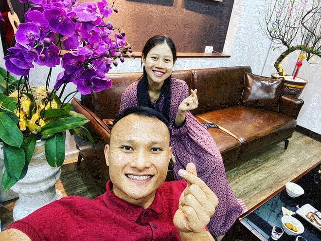 Ảnh: Trọng “sơ-vin”, Đoàn Văn Hậu, Bùi Tiến Dũng đón giao thừa như thế nào?