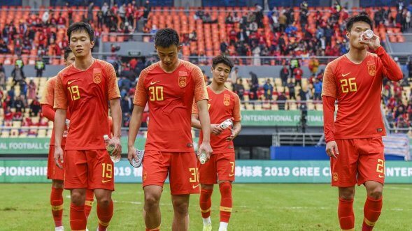 Hết Việt Nam, người Thái Lan quay sang chê Trung Quốc:”Những kẻ vô danh, những kẻ lót đường”