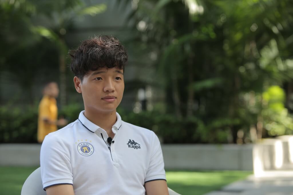 Thủ thành Phí Minh Long trải lòng về sai lầm tại SEA Games 2017