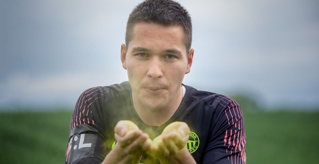 Filip Nguyễn đau đáu về quê hương, nghĩa cử cao đẹp khiến người Việt ấm lòng