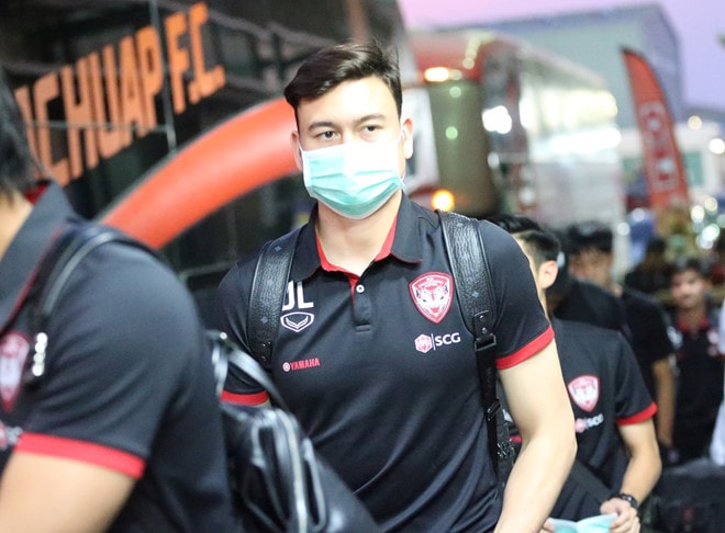 Video: Thực hư chuyện Đặng Văn Lâm bị chèn ép ở Thái Lan