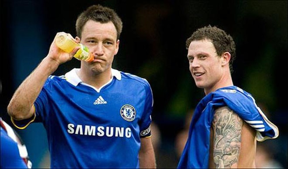 Vụ John Terry cướp vợ bạn thân 10 năm trước, bí ẩn giờ mới kể