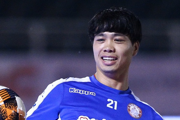 Vì tình nghĩa anh em, Công Phượng không bán linh hồn cho đồng tiền