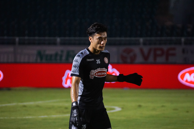 Bùi Tiến Dũng lại đi tiên phong cho tinh thần nhân ái