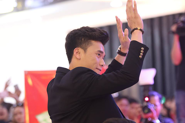 Bùi Tiến Dũng làm gì trong những ngày nghỉ dịch ?