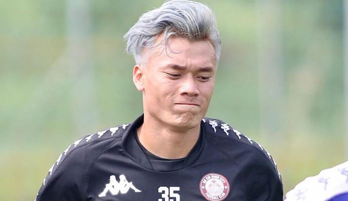 Bùi Tiến Dũng:” Đây là thời điểm buồn nhất trong sự nghiệp của tôi, đánh mất chính mình, tôi xin lỗi các bạn’