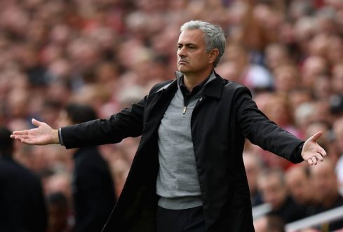 Hồi Mourinho còn ở M.U cũng khác gì Moyes hay Van Gaal.