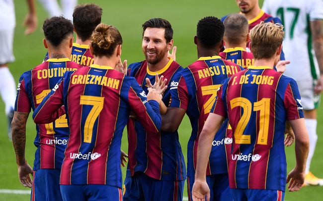 Chuyển nhượng của Barca, đã bớt mua sắm khờ dại