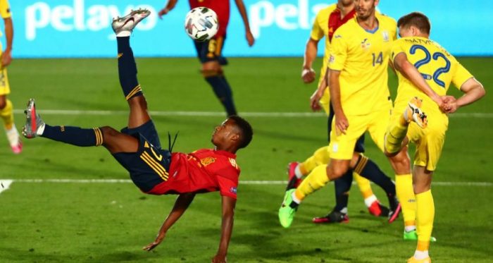 Soi kèo Ukraine vs Tây Ban Nha vào 1h45 ngày 14/10/2020