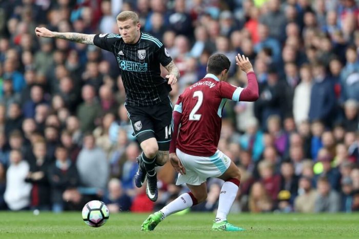 Soi kèo West Bromwich vs Burnley vào 23h30 ngày 19/10/2020