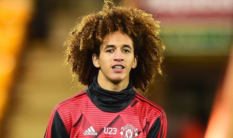 Bruno Fernandes vắng mặt dài hạn, M.U có 4 cái tên đủ sức thay thế