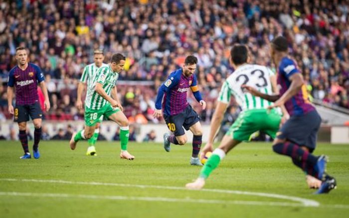 Soi kèo Barcelona vs Betis vào 22h15 ngày 7/11/2020