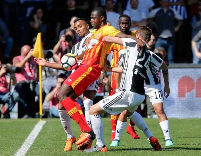 Soi kèo Benevento vs Juventus vào 0h ngày 29/11/2020