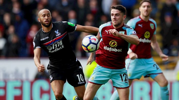 Soi kèo Burnley vs Crystal Palace vào 0h30 ngày 24/11/2020