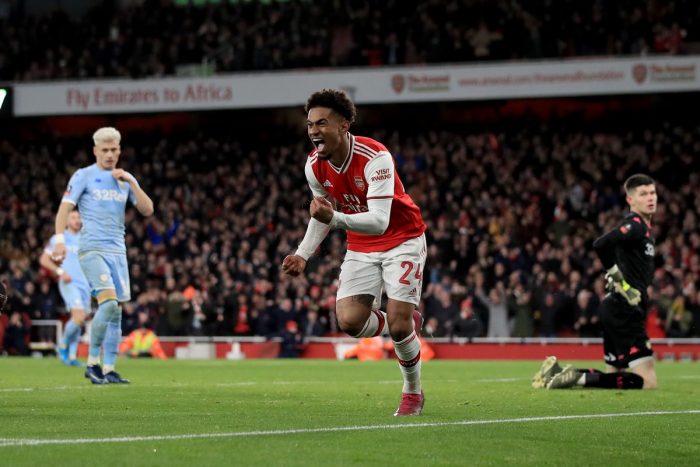 Soi kèo Leeds vs Arsenal vào 23h30 ngày 22/11/2020