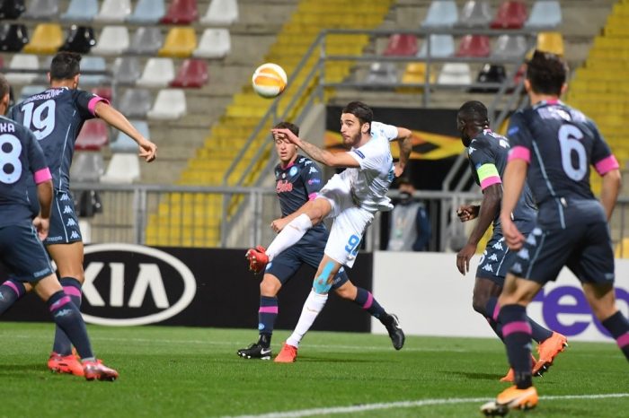 Soi kèo Napoli vs Rijeka vào 3h ngày 27/11/2020