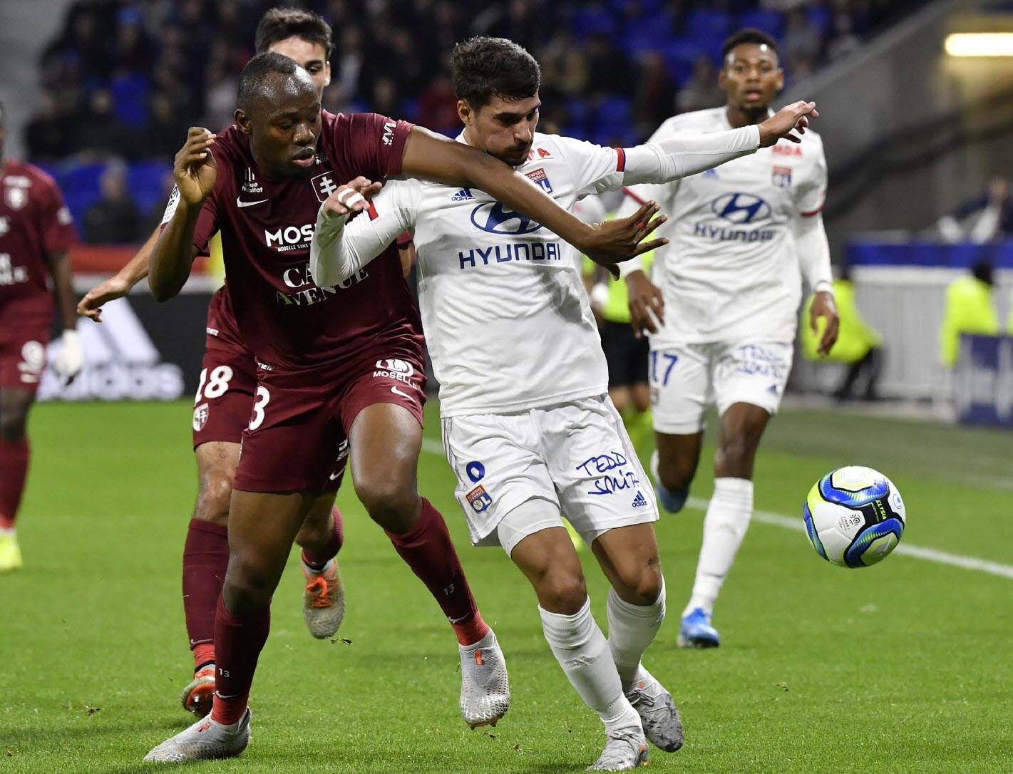 soi-keo-metz-vs-lyon-vao-3h-ngay-7-12-2020-1