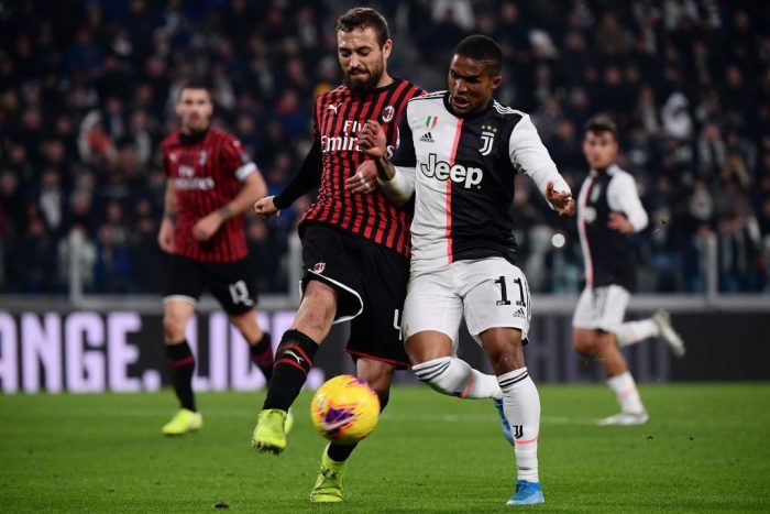 Soi kèo AC Milan vs Juventus vào 2h45 ngày 7/1/2021