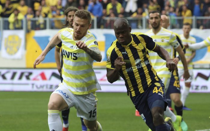 Soi kèo Fenerbahce vs MKE Ankaragucu vào 23h ngày 18/1/2021