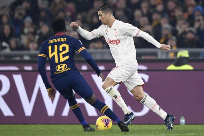 Soi kèo Juventus vs Roma vào 0h ngày 7/2/2021