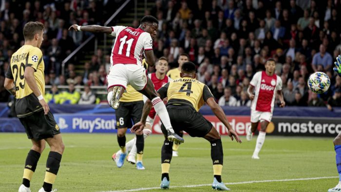 Soi kèo Lille vs Ajax vào 3h ngày 19/2/2021