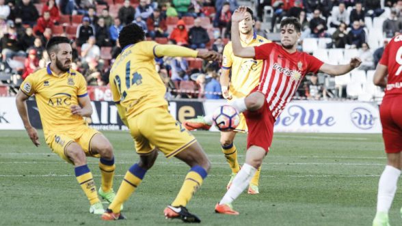 Soi kèo Almeria vs Alcorcon vào 1h ngày 16/3/2021