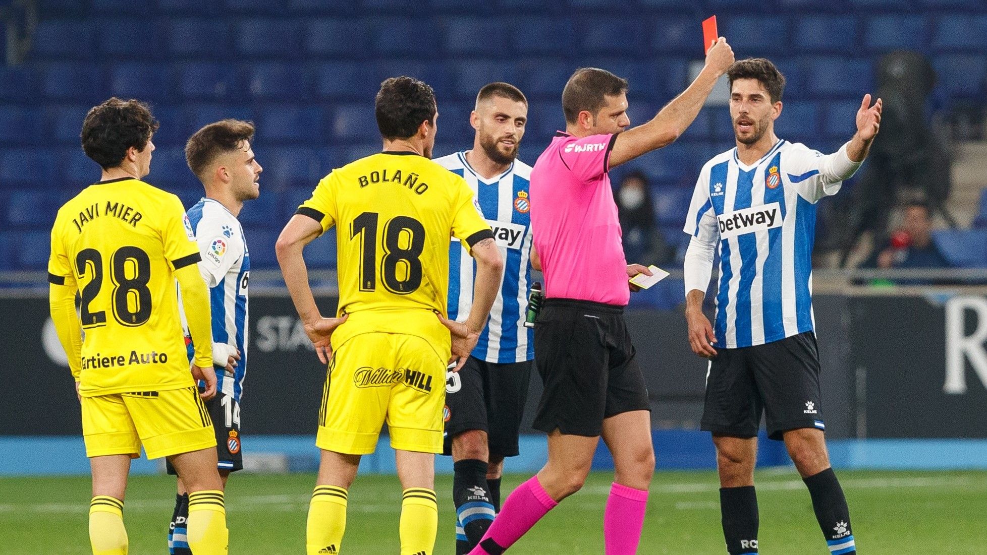 Những cuộc đối đầu giữa Almeria và Espanyol luôn diễn ra với sự nóng bỏng và kịch tính soi-keo-almeria-vs-espanyol-vao-2h-ngay-20-4-2021-2
