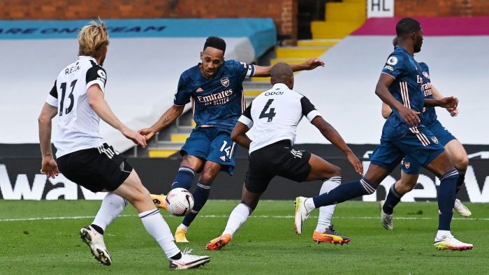 Soi kèo Arsenal vs Fulham vào 19h30 ngày 18/4/2021