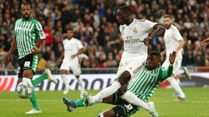 Soi kèo Real Madrid vs Real Betis vào 2h ngày 25/4/2021