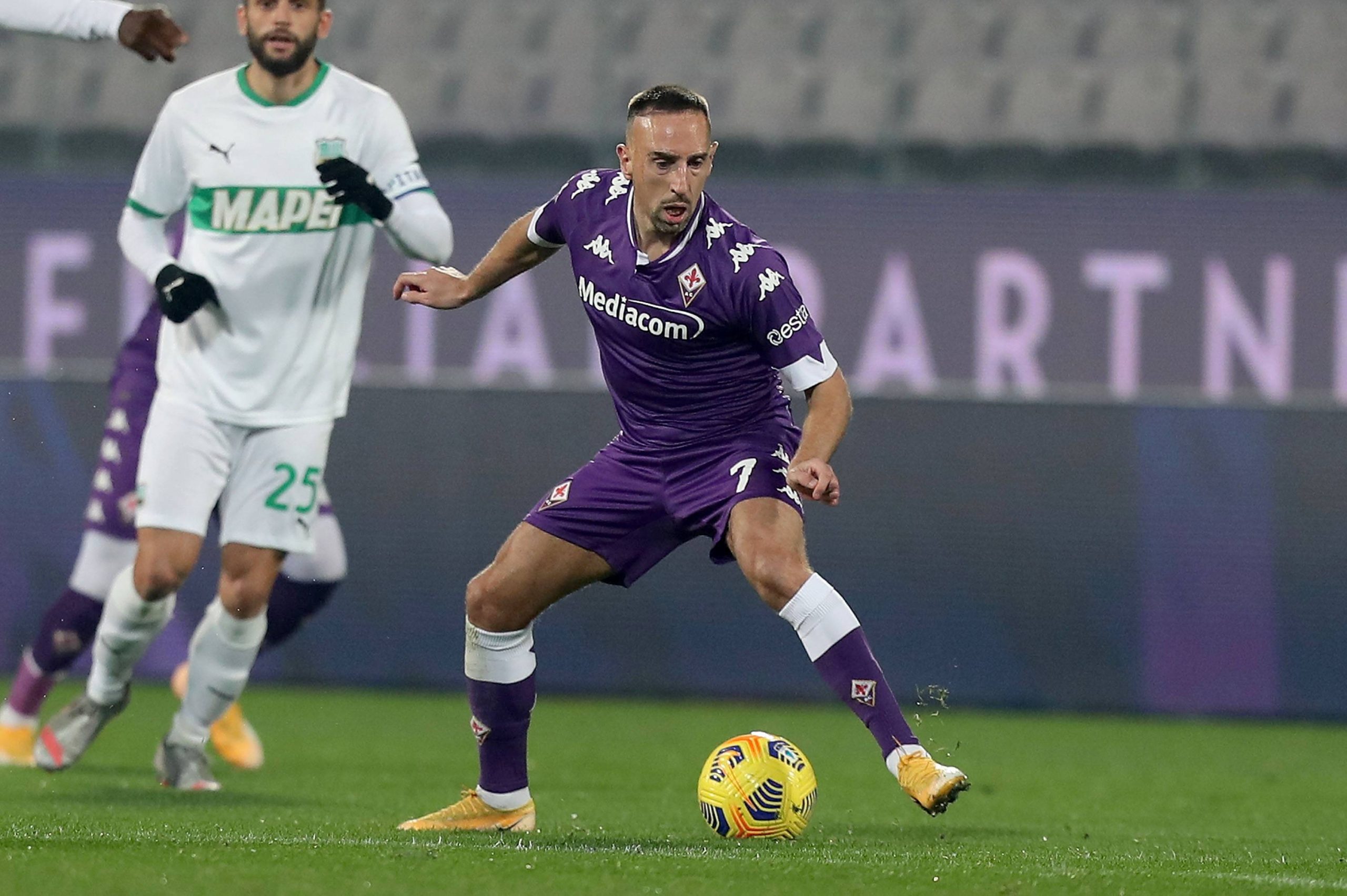 soi-keo-sassuolo-vs-fiorentina-vao-23h-ngay-17-4-2021-1