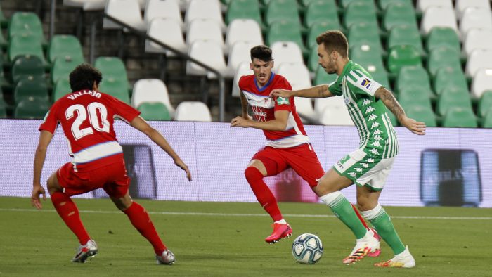 Soi kèo Real Betis vs Granada vào 2h ngày 11/5/2021