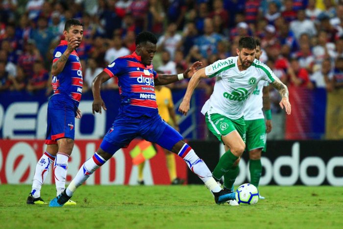 Soi kèo Fortaleza vs Chapecoense vào 2h ngày 1/7/2021