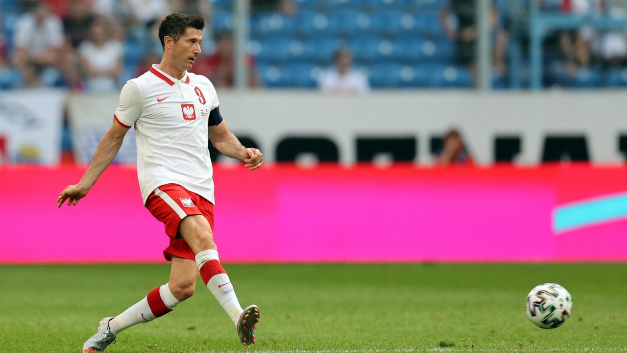 Ba Lan của R. Lewandowski đang đứng trước nguy cơ phải ra về ngay sau lượt trận thứ 2 soi-keo-tay-ban-nha-vs-ba-lan-vao-2h-ngay-20-6-2021-2