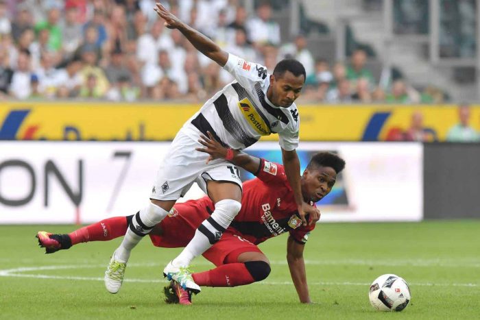 Soi kèo Bayer Leverkusen vs Borussia M’gladbach vào 23h30 ngày 21/8/2021