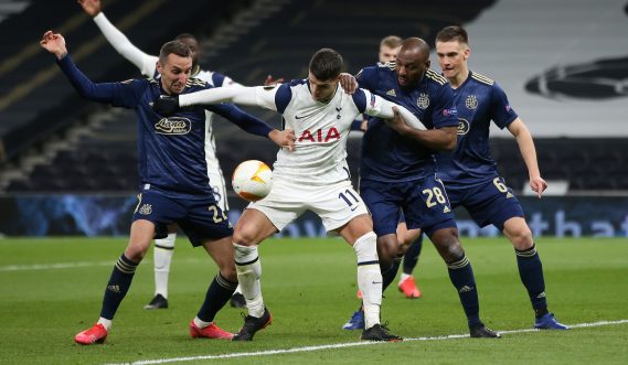 Soi kèo Pacos Ferreira vs Tottenham Hotspur vào 1h30 ngày 20/8/2021