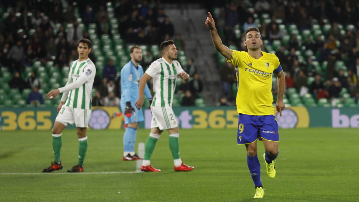 soi-keo-real-betis-vs-cadiz-cf-vao-2h-ngay-21-8-2021-1