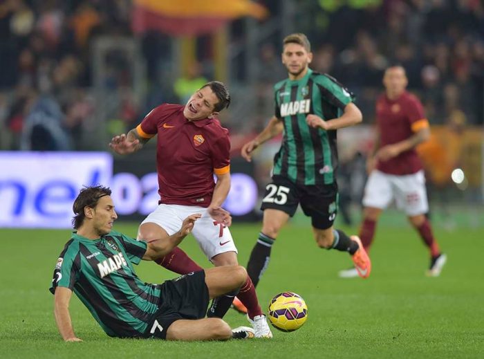 Soi kèo AS Roma vs Sassuolo vào 1h45 ngày 13/9/2021