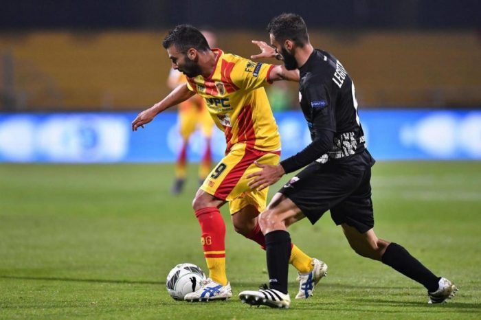 Soi kèo Benevento vs Lecce vào 1h30 ngày 11/9/2021