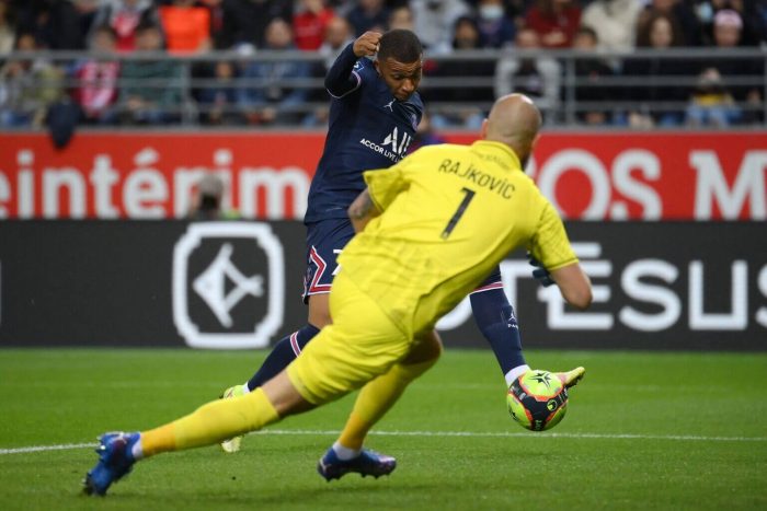 Soi kèo Club Brugge vs PSG vào 2h ngày 16/9/2021