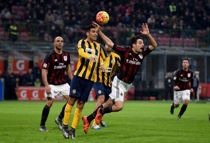 Soi kèo AC Milan vs Hellas Verona vào 1h45 ngày 17/10/2021