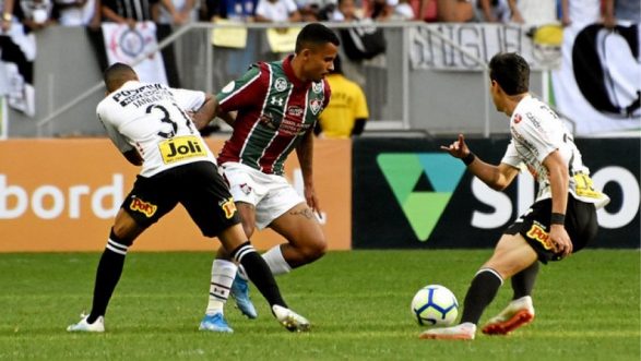 Soi kèo Corinthians vs Fluminense vào 7h ngày 14/10/2021