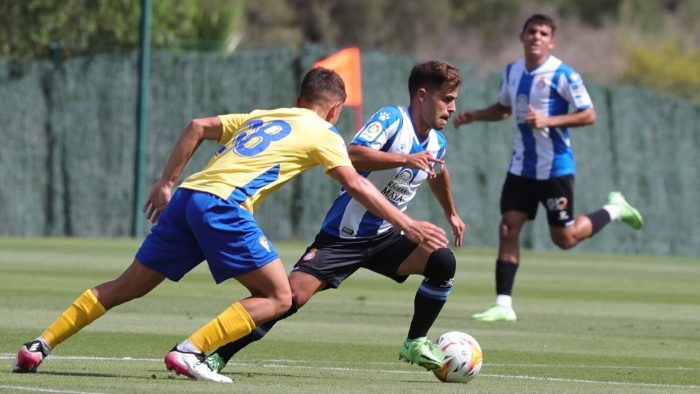 Soi kèo Espanyol vs Cadiz vào 2h ngày 19/10/2021