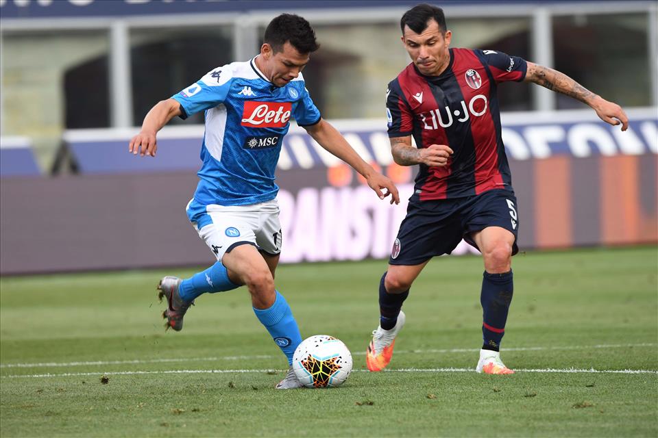 soi-keo-napoli-vs-bologna-vao-1h45-ngay-29-10-2021-1