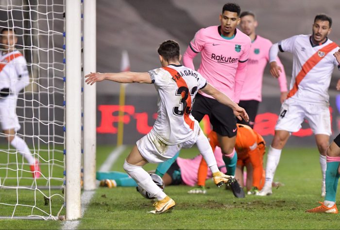 Soi kèo Rayo Vallecano vs Barcelona vào 0h ngày 28/10/2021