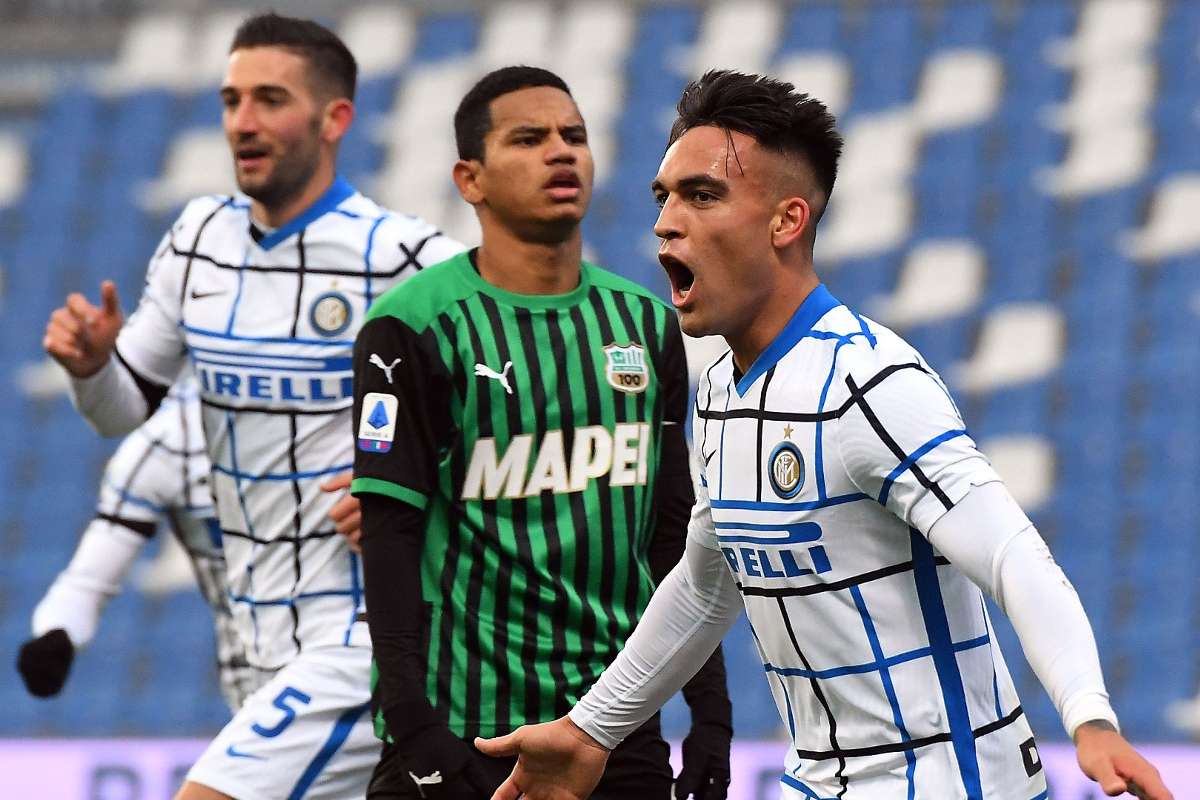 Inter sẽ dễ dàng đánh bại Sassuolo dù phải thi đấu trên sân khách ở trận đấu tới. soi-keo-sassuolo-vs-inter-vao-1h45-ngay-3-10-2021-2