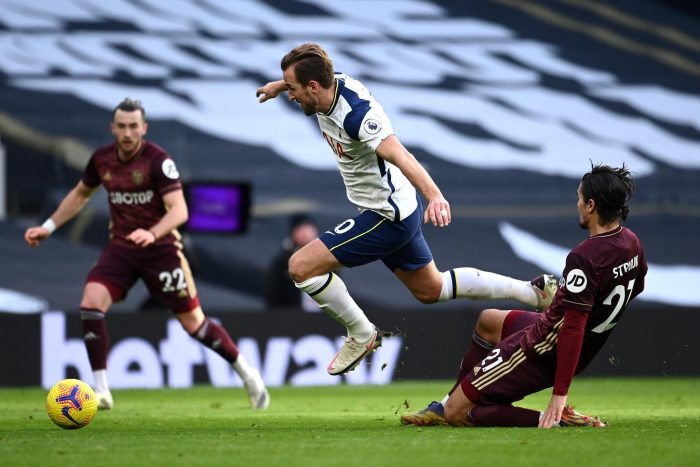 Soi kèo Tottenham Hotspur vs Leeds United vào 23h30 ngày 21/11/2021