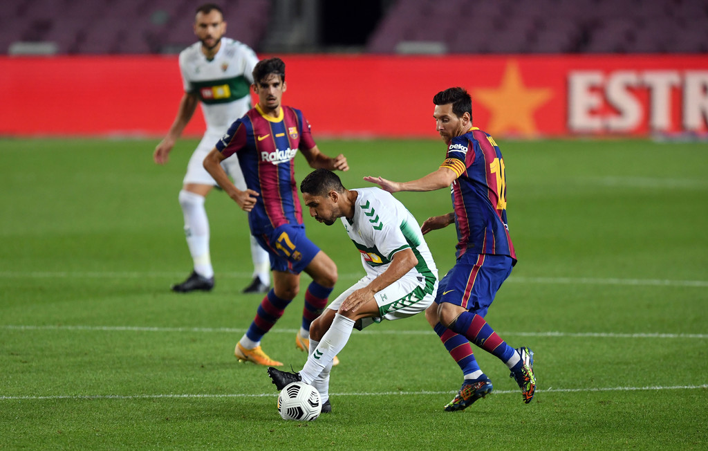 soi-keo-barcelona-vs-elche-cf-vao-0h30-ngay-19-12-2021-1