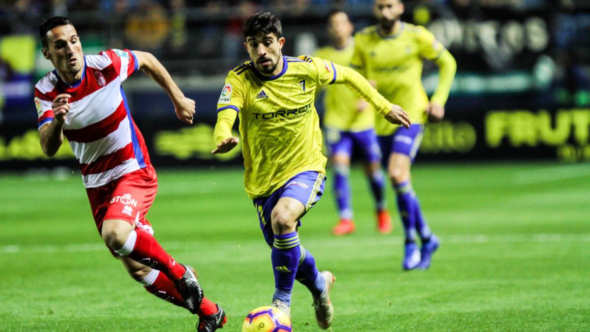 soi-keo-cadiz-vs-granada-vao-3h-ngay-14-12-2021-1