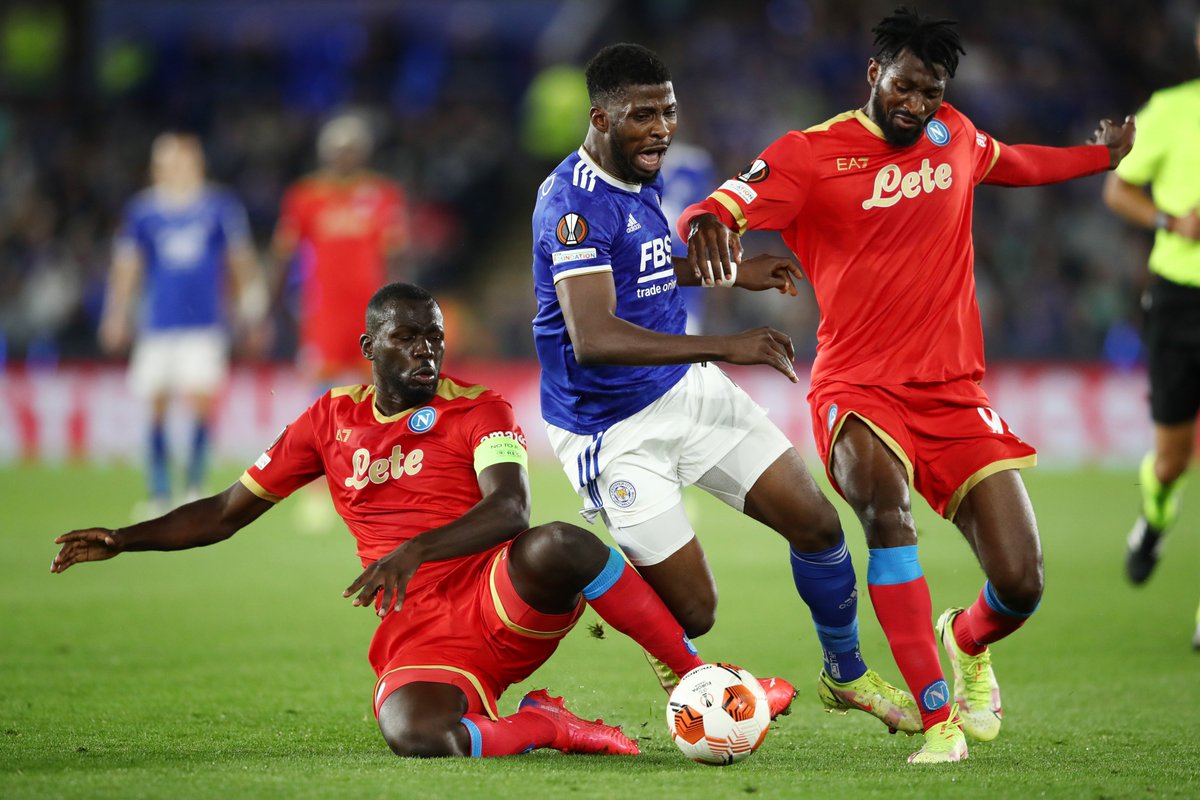 soi-keo-napoli-vs-leicester-vao-0h45-ngay-10-12-2021-2