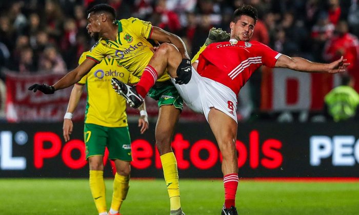 Soi kèo Pacos de Ferreira vs CD Santa Clara vào 0h ngày 31/12/2021